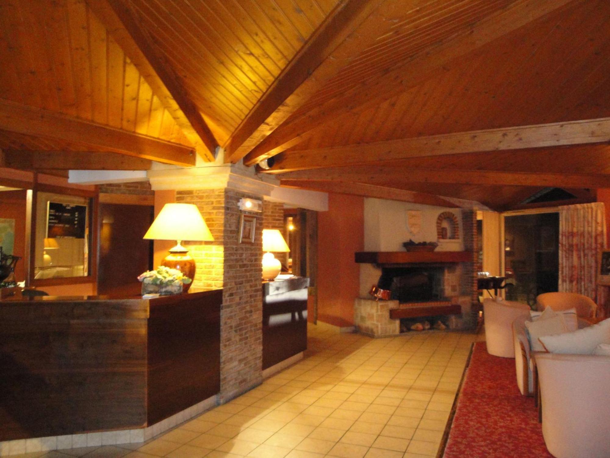 Hotel Le Drakkar Pont-Audemer Exterior foto